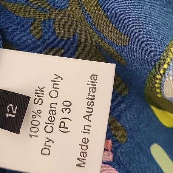 Romance Was Born Devotion Tie Dress - Picture 10 of 10